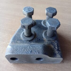 SUPORTE LATERAL DIREITO